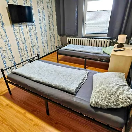 Family In Bleyen-genschmar 아파트