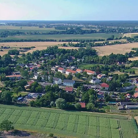 Family In Bleyen-genschmar شقة