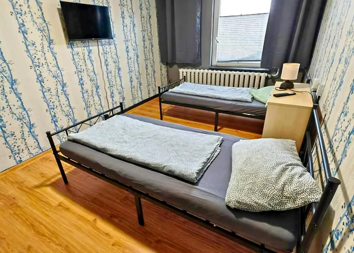 Family In Bleyen-genschmar 아파트