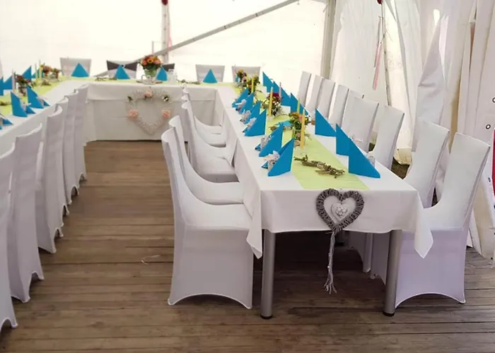 Apartment Family In Bleyen-genschmar Genschmar